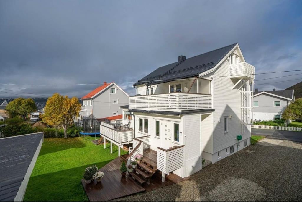 Tromso'S Best Location? City & Nature 5 Mins Away. Eksteriør billede
